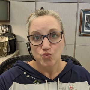 Meet your Posher, Becky